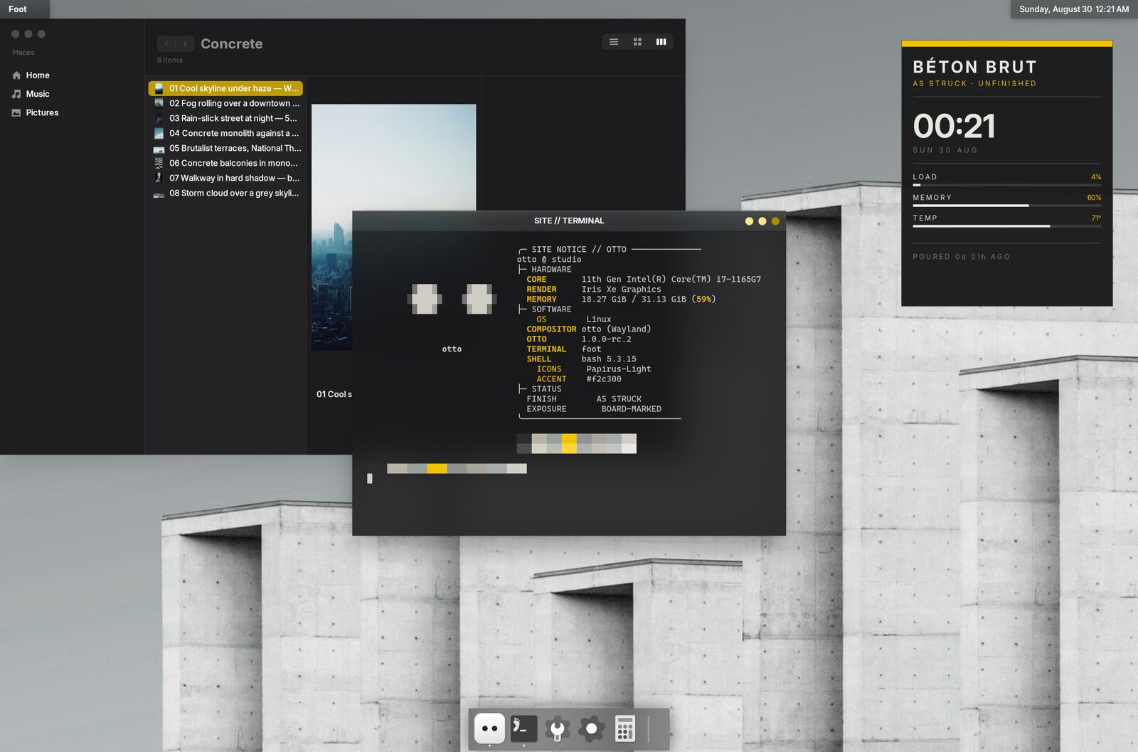 A grey Otto desktop with a yellow accent, square corners and an eww status panel